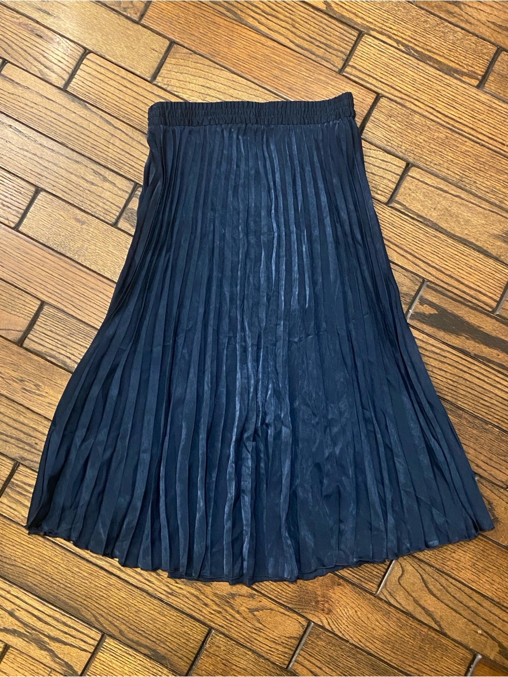 Max Studio Navy Pleated A-Line Midi Skirt